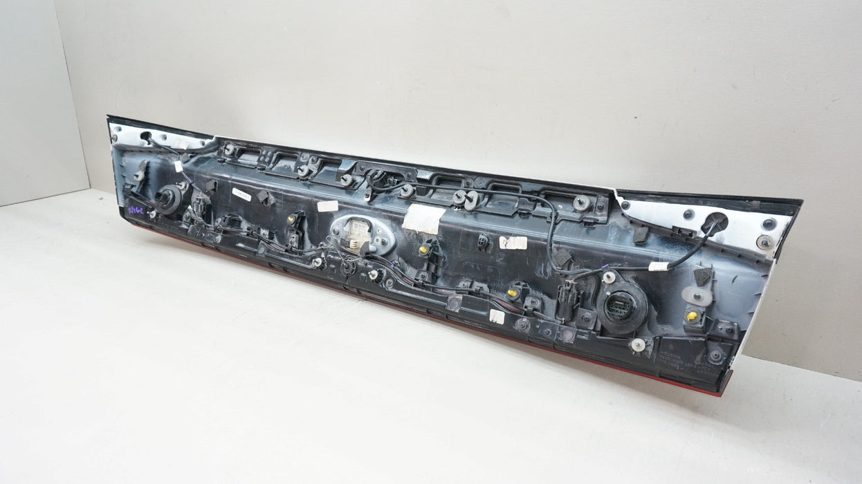 2020-2023 HYUNDAI SONATA REAR DECK LID FINISH PANEL W/CAMERA OEM 87371-L0000
