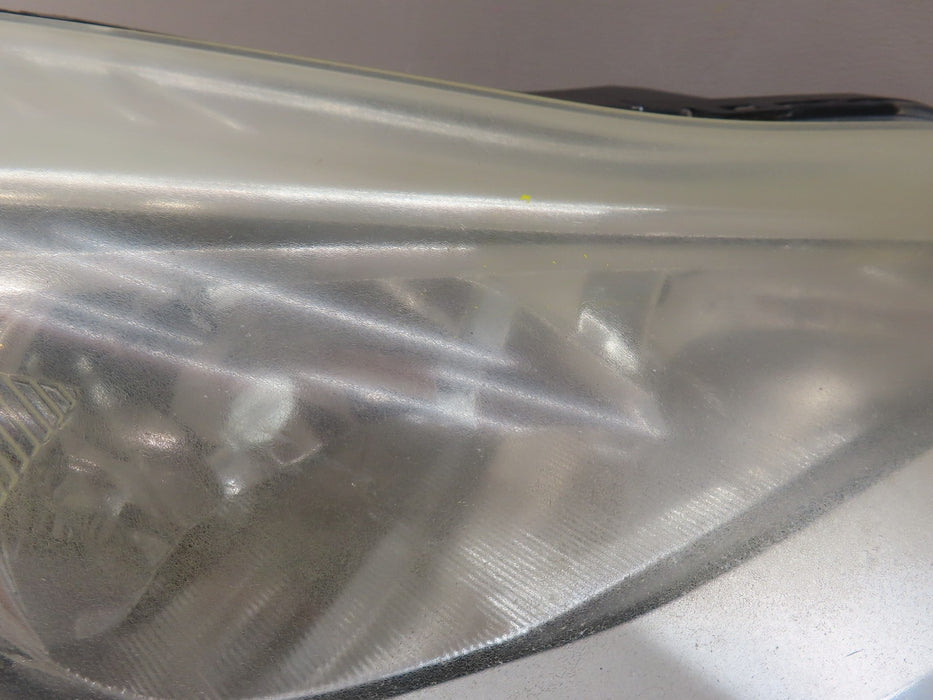 2012-2014 FORD FOCUS FRONT RIGHT PASSENGER SIDE HEADLIGHT OEM 9311