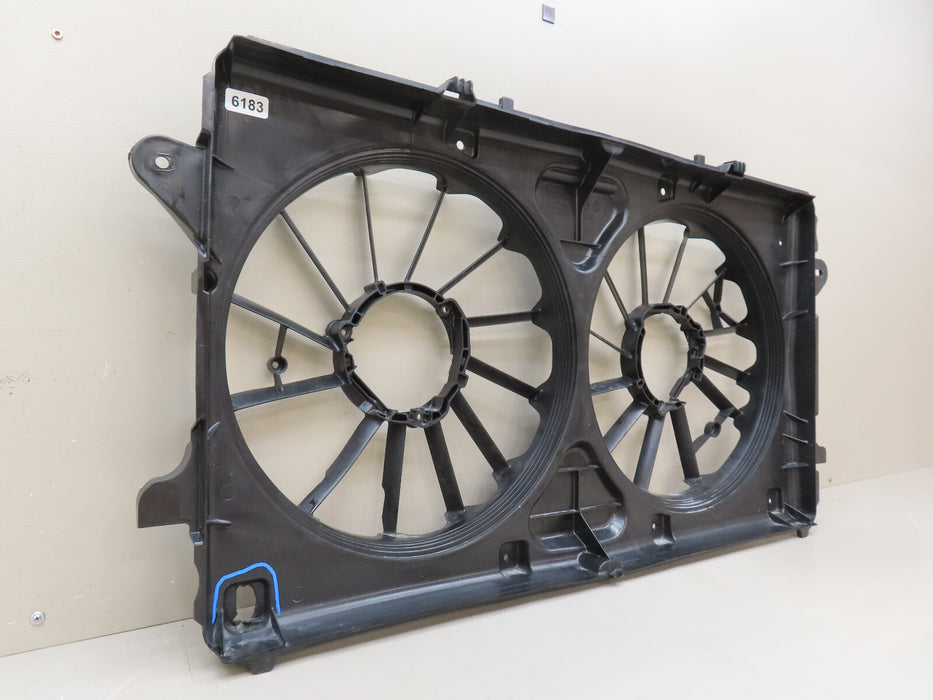 2019 2020 CHEVROLET/GMC SILVERADO-SIERRA 1500 FRONT ENGINE COOLING FAN OEM