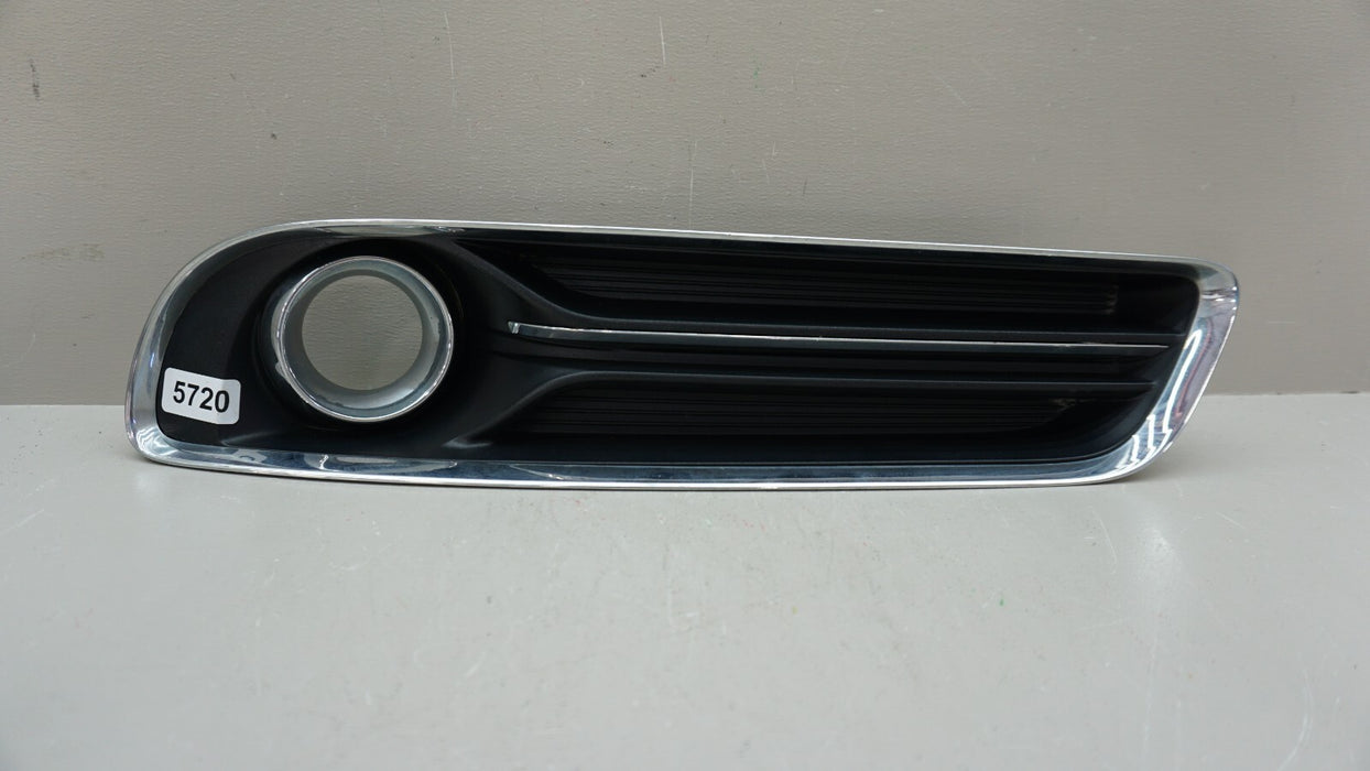 2011-2016 CHRYSLER 300 LEFT LOWER GRILLE FOG LIGHT BEZEL TRIM OEM 11LX-197AB