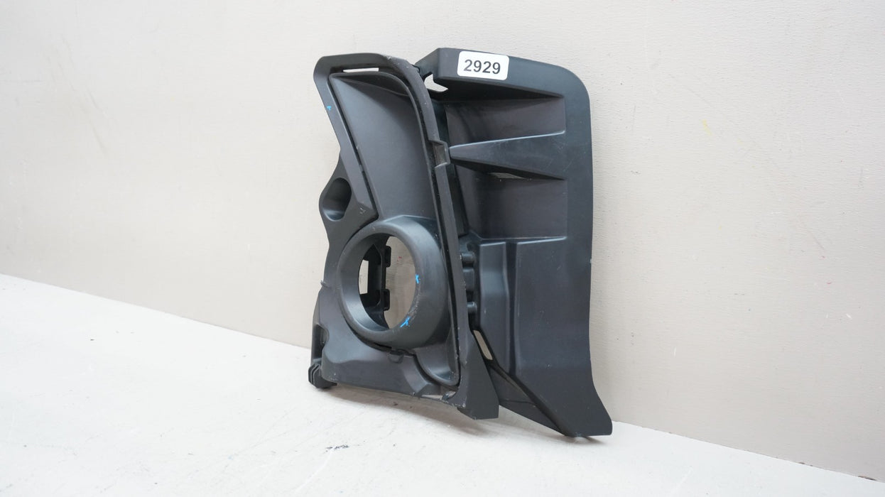 2017-2019 TOYOTA HIGHLANDER FRONT LEFT LOWER FOG LIGHT TRIM MOLDING 52040-0E030