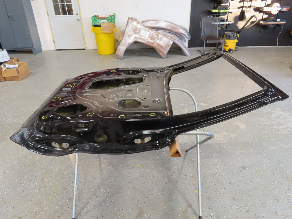 2019-2023 GMC/CHEVROLET SILVERADO-SIERRA 1500 CREW CAB REAR LEFT DRIVER DOOR OEM