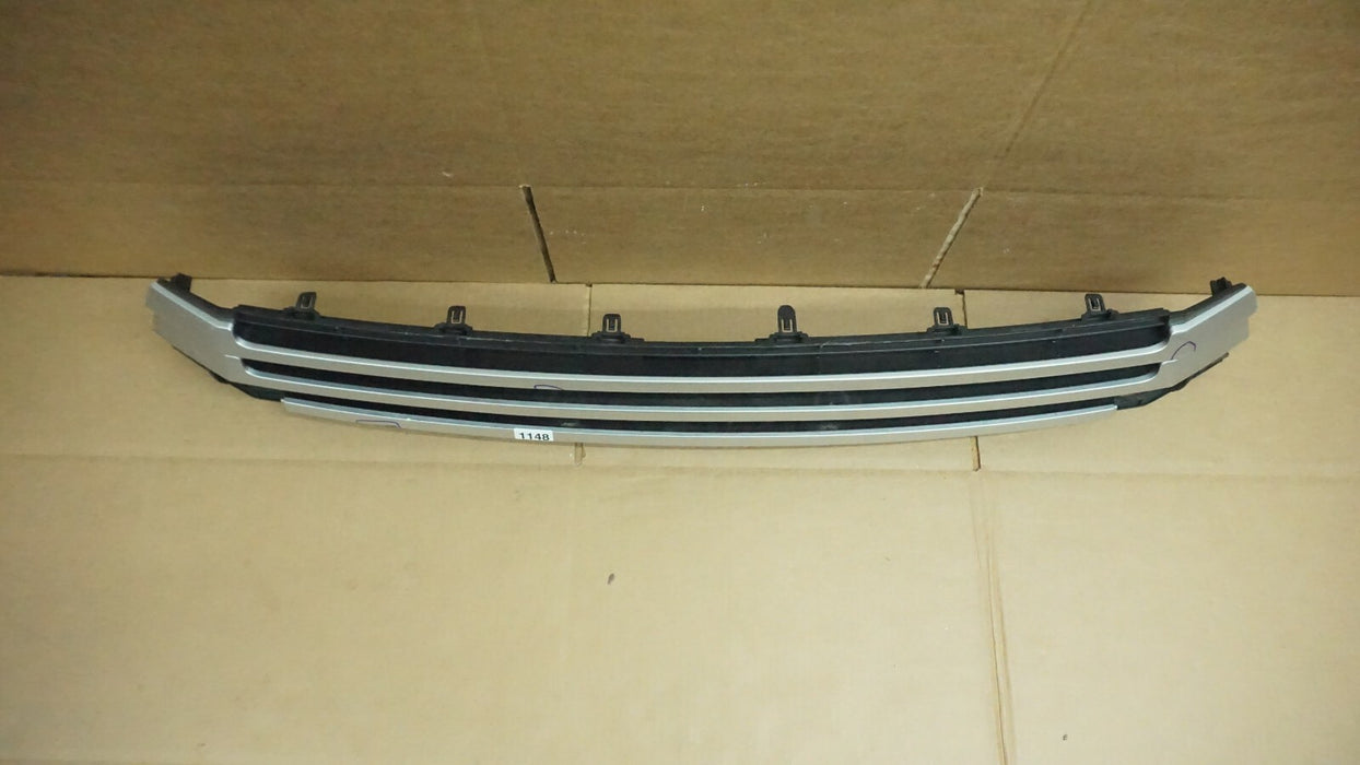 2017-2019 TOYOTA HIGHLANDER FRONT BUMPER LOWER GRILLE GRILL 53102-0E070 OEM