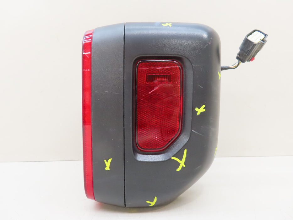2020-2024 JEEP GLADIATOR REAR RIGHT PASSENGER SIDE TAIL LIGHT OEM