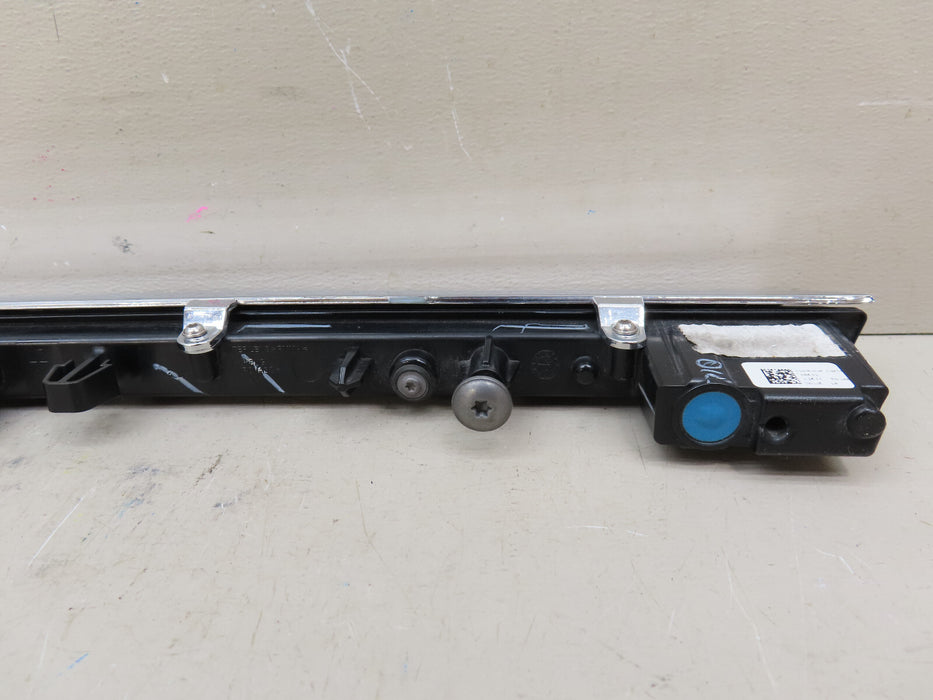 20016-2024 VOLKSWAGEN TIGUAN FRONT LEFT DRIVER SIDE DAYTIME LED HEADLIGHT OEM