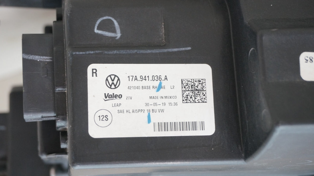 2019-2024 VOLKSWAGEN JETTA FRONT RIGHT SIDE LED HEADLIGHT OEM 17A941036A