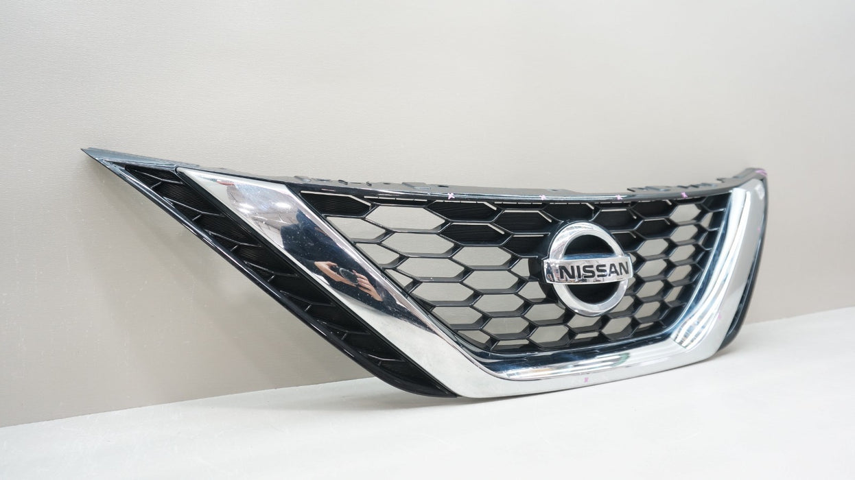2016-2019 NISSAN SENTRA FRONT BUMPER RADIATOR GRILLE OEM 623103YU0A