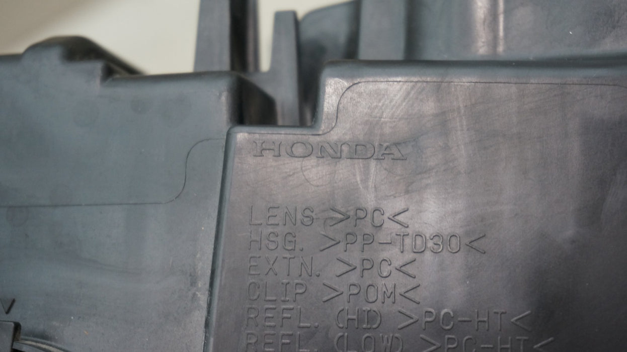 2021-2024 HONDA ODYSSSEY FRONT RIGHT PASSENGER SIDE LED HEADLIGHT OEM