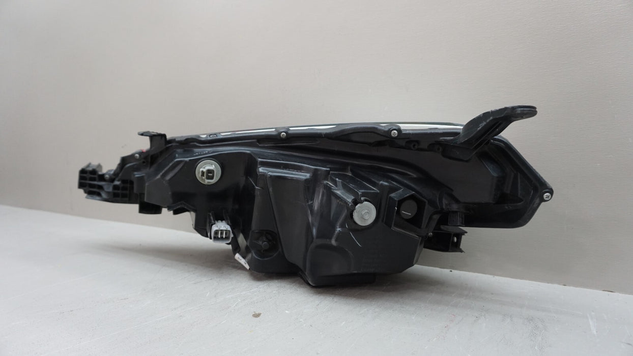 2017-2019 TOYOTA COROLLA FRONT RH RIGHT PASSENGER SIDE HEADLIGHT OEM