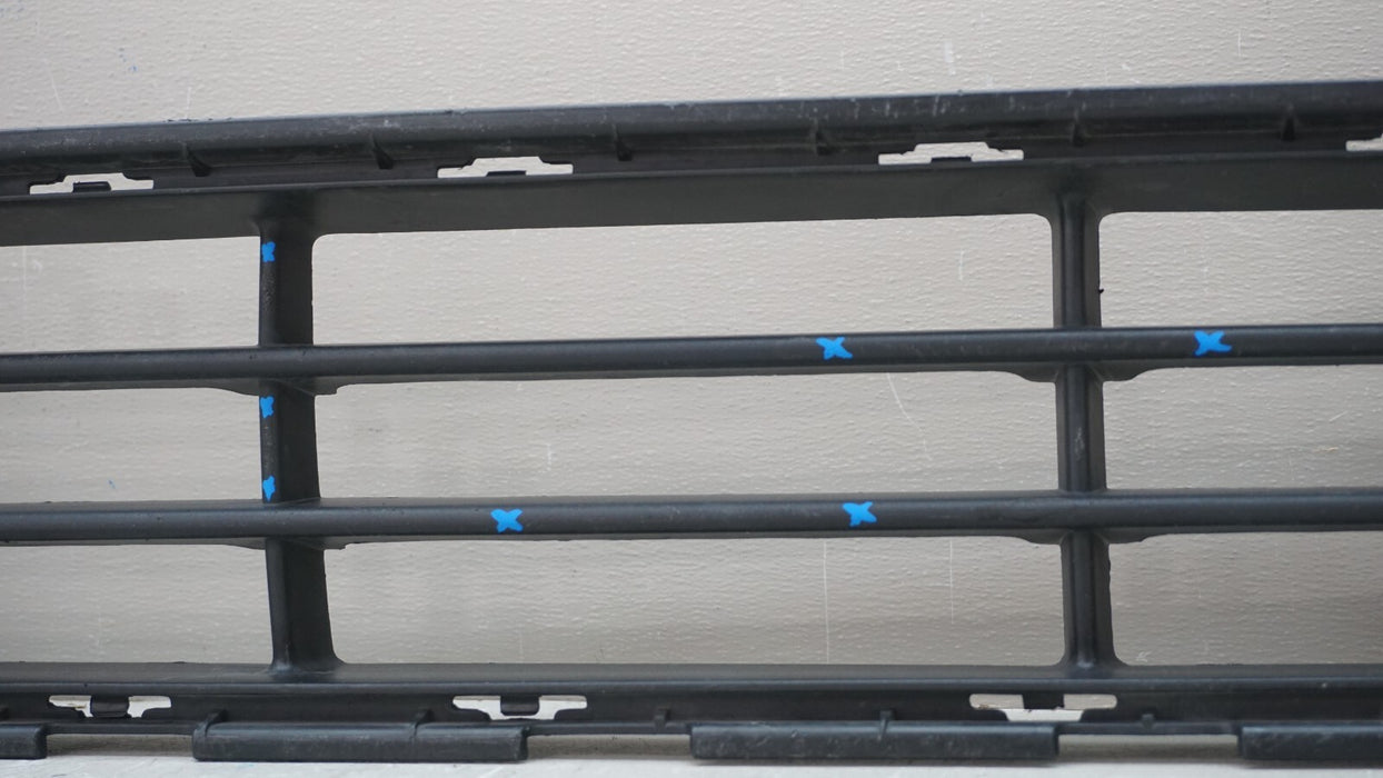 2020-2022 KIA SPORTAGE FRONT LOWER GRILLE GRILL 86569-D9500 OEM 20 21 22