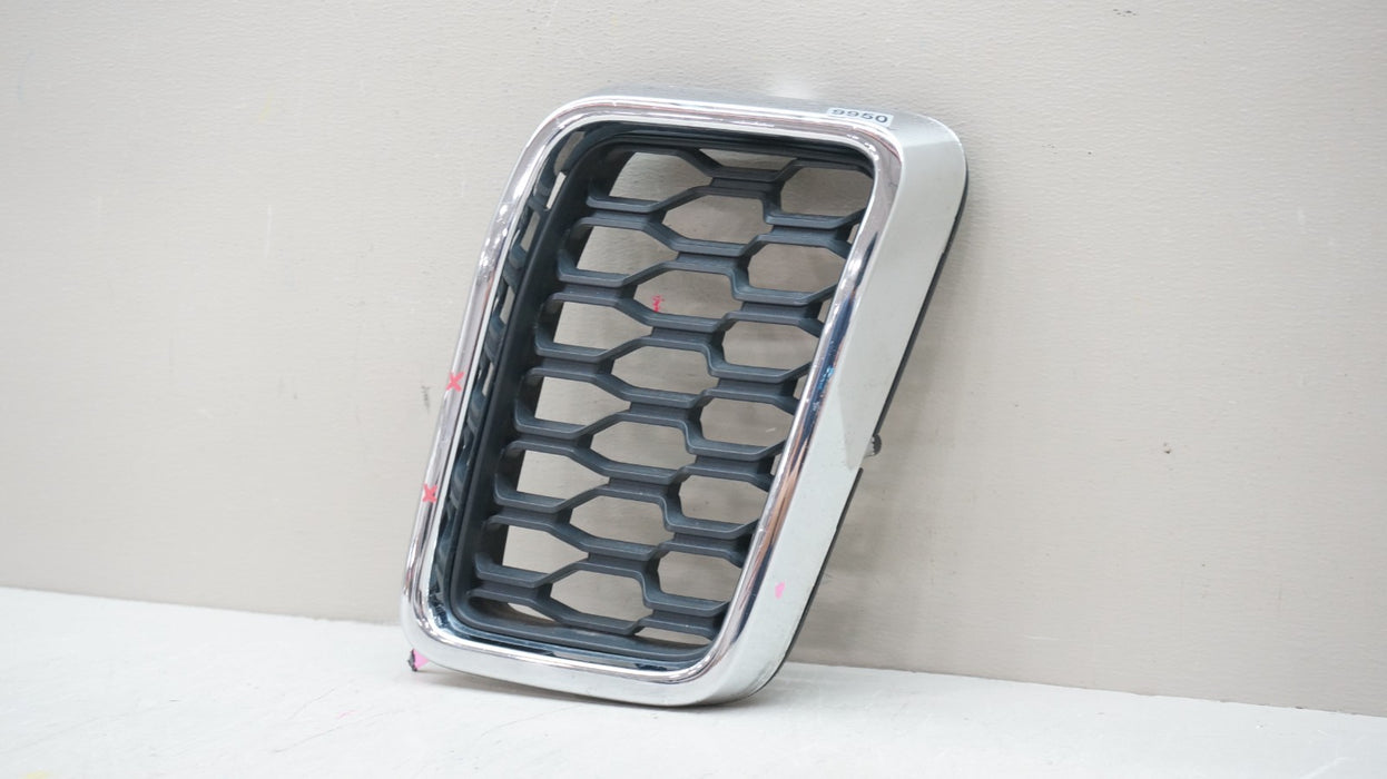 2017-2020 JEEP GRAND CHEROKEE FRONT GRILLE INSERT AFTERMARKET