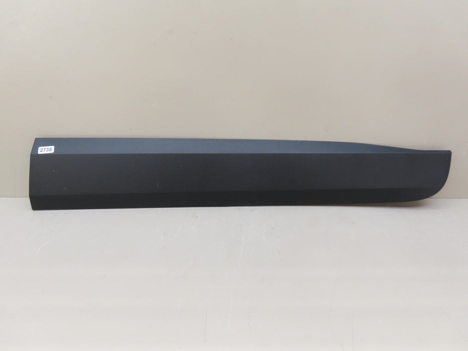 2018-2023 CHEVROLET TRAVERSE FRONT RIGHT PASSENGER DOOR MOLDING LOWER OEM