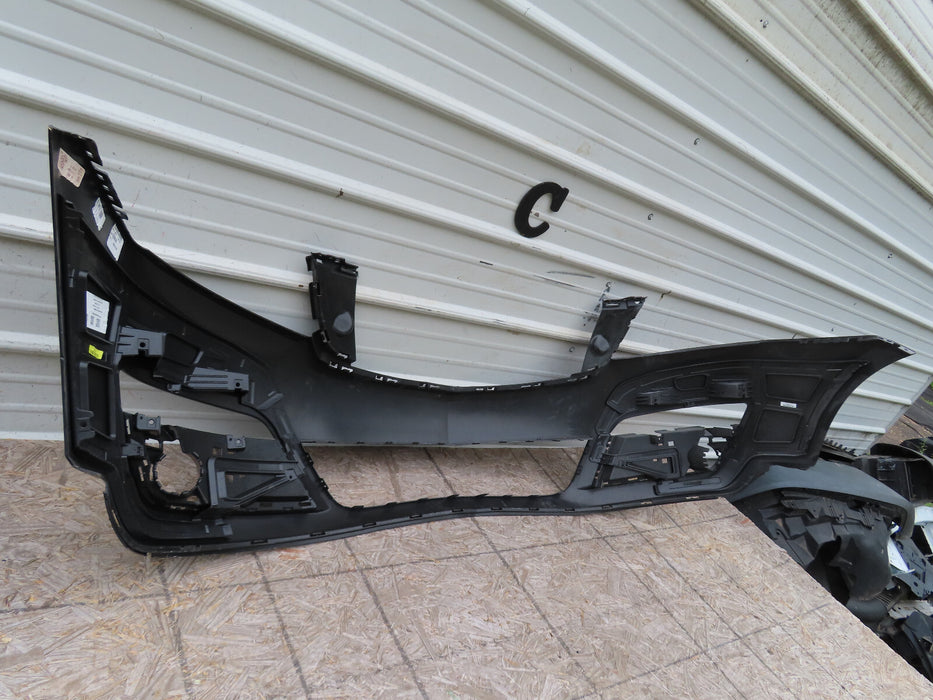 2013-2017 CHEVROLET TRAVERSE FRONT BUMPER COVER OEM