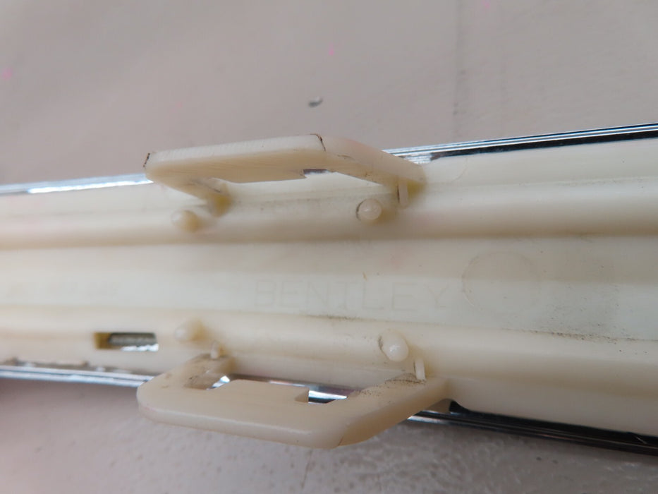 2020-2021 BENTLEY CONTINENTAL GT REAR LEFT BUMPER MOLDING TRIM OEM 3SD807049