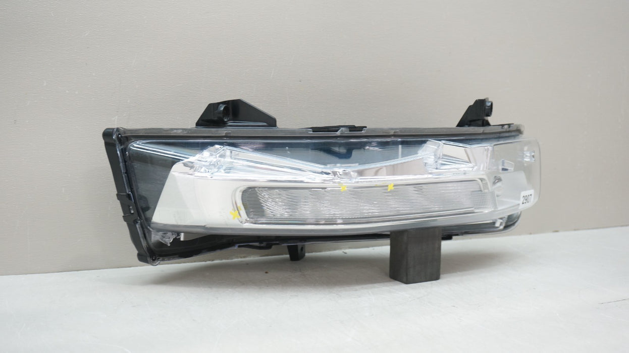 2018-2023 FORD MUSTANG FRONT RIGHT PASSENGER SIDE FOG LIGHT OEM PJR3B13201AE