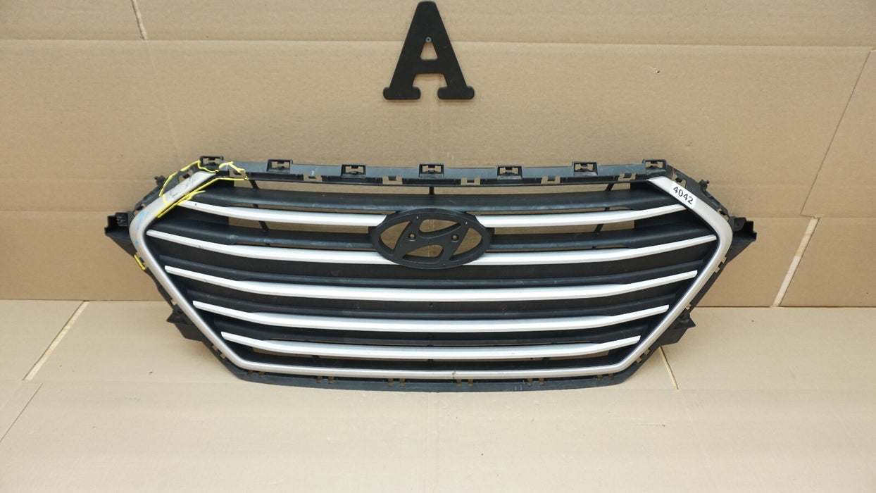 2017-2018 HYUNDAI ELANTRA SEDAN FRONT CENTER GRILLE GRILL 86351-F2000 OEM 17 18
