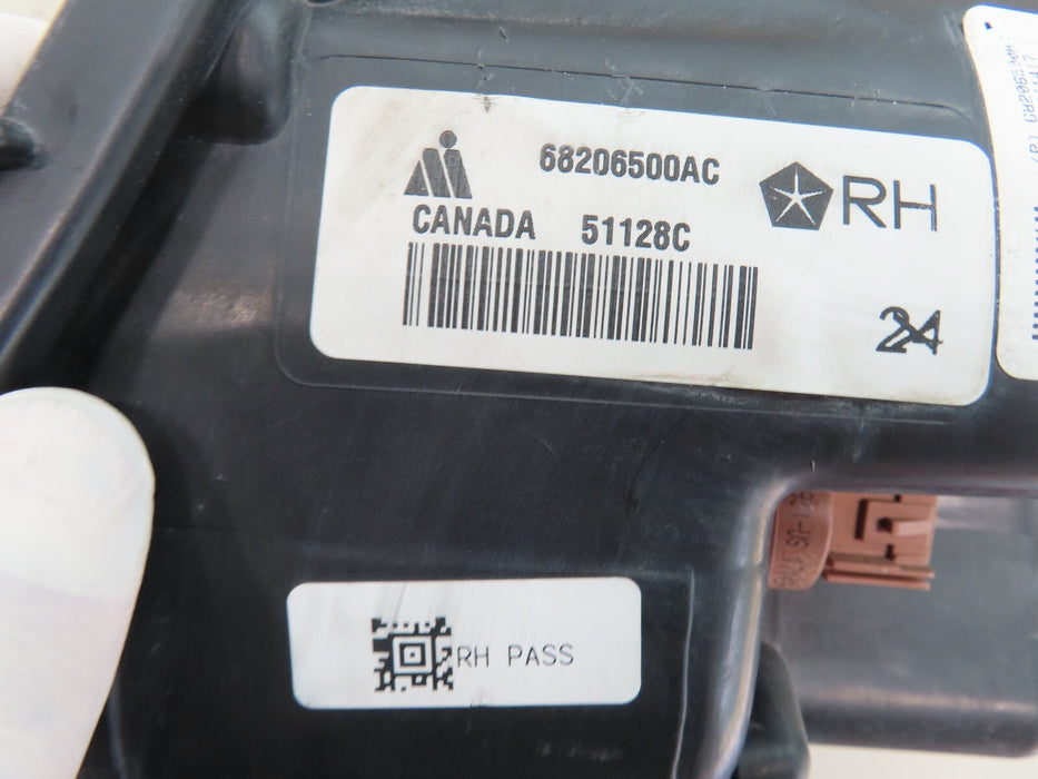 2014-2016 GRAND CARAVAN TOWN & COUNTRY RIGHT SIDE HEADLIGHT LAMP OEM 68206500AC
