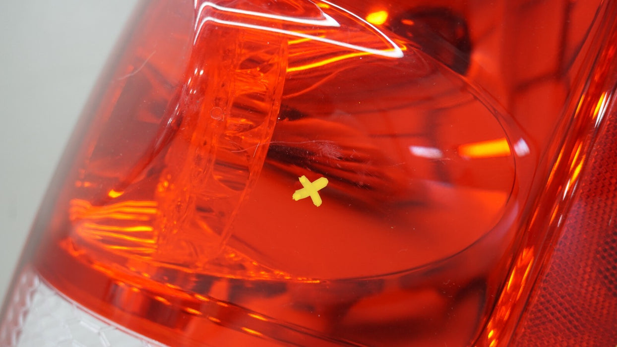 2011-2019 DODGE CARAVAN RH RIGHT PASSENGER SIDE TAIL LIGHT OEM