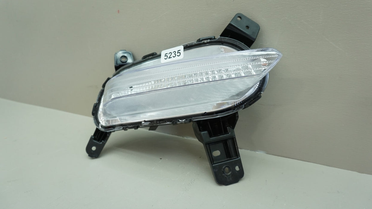 2019-2020 KIA FORTE FRONT RIGHT PASSENGERS SIDE HALOGEN FOG LIGHT OEM 19 20