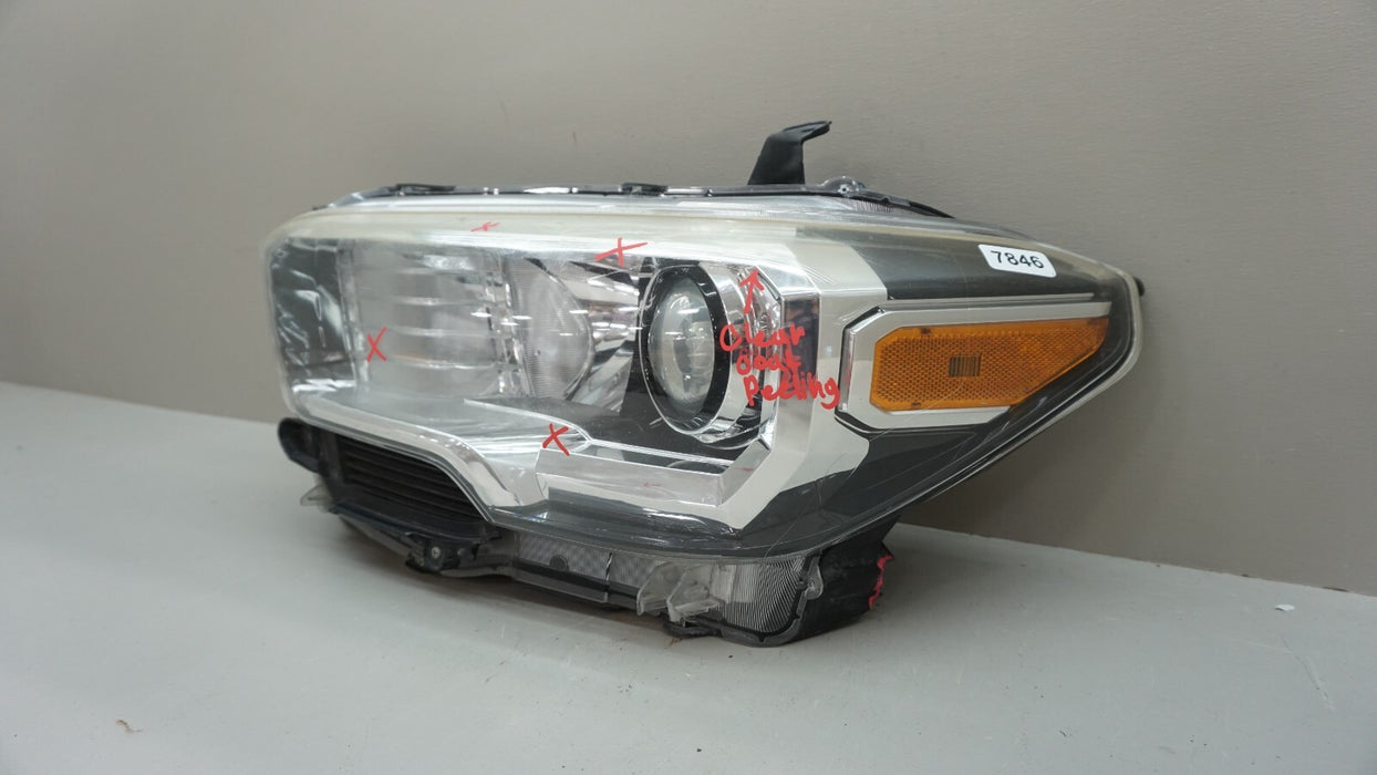 2016-2023 TOYOTA TACOMA FRONT LEFT DRIVERS SIDE HEADLIGHT HALOGEN OEM