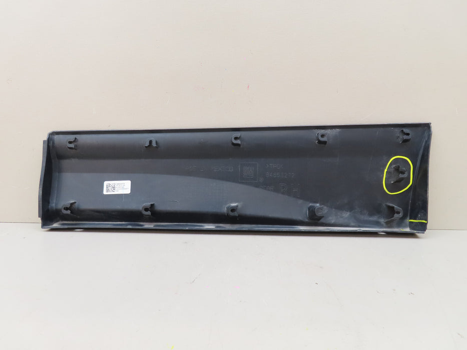 2019-2023 CHEVROLET EQUINOX REAR RIGHT PASSENGER SIDE LOWER DOOR MOLDING OEM