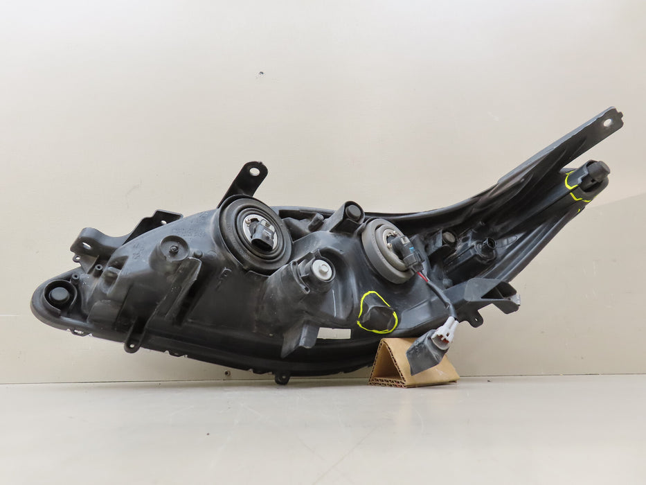 2013-2015 TOYOTA AVALON FRONT RIGHT PASSENGER SIDE HEADLIGHT HALOGEN OEM