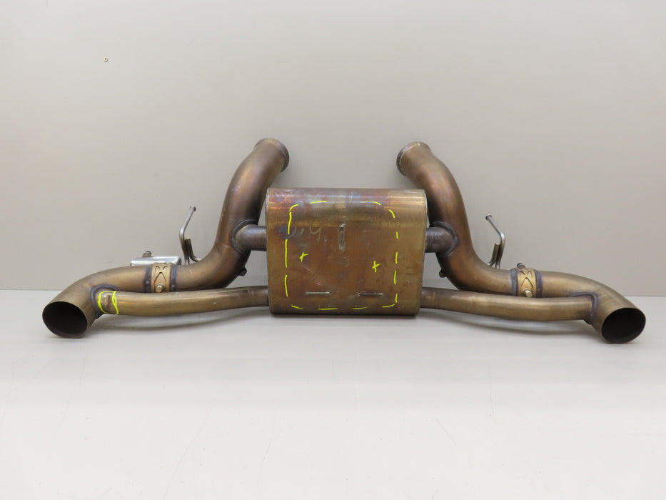 2021 MCLAREN GT REAR EXHAUST MUFFLER OEM 22HA0107GP.01