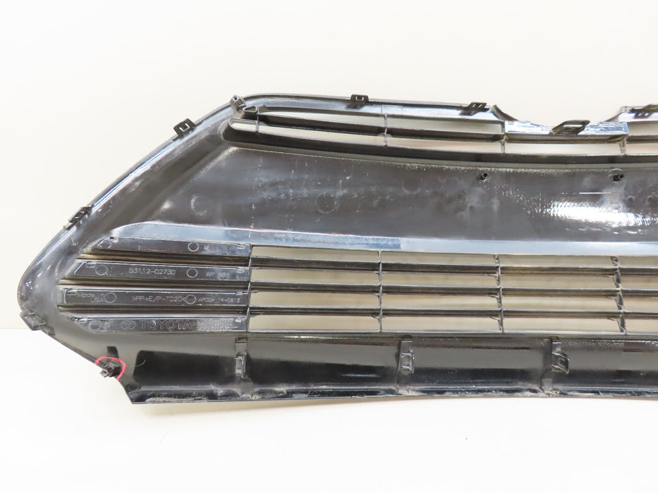 2017-2019 TOYOTA COROLLA FRONT LOWER BUMPER GRILLE GRILL OEM