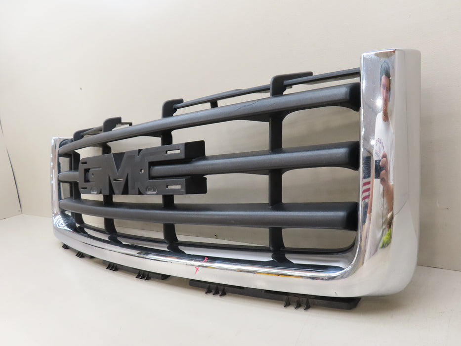 2007-2012 GMC SIERRA 1500 FRONT UPPER RADIATOR GRILLE GRILL OEM 15201485