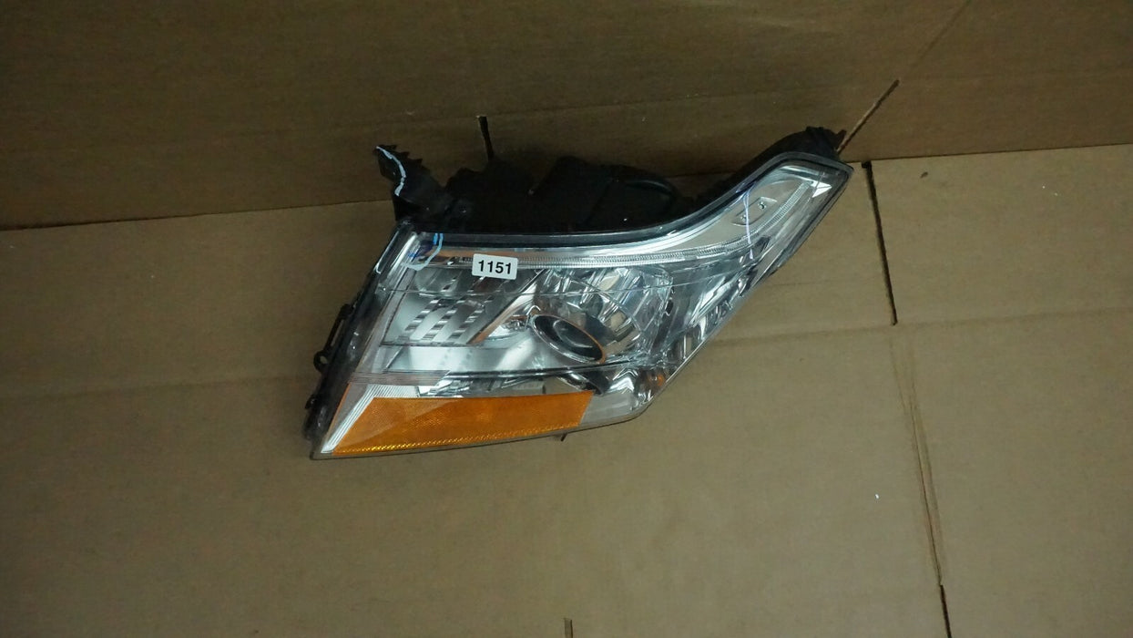 2014-2016 CADILLAC SRX FRONT LEFT DRIVER SIDE HEADLIGHT HALOGEN LAMP OEM
