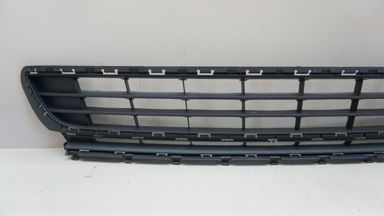 2015-2017 VOLKSWAGEN GOLF FRONT LOWER BUMPER COVER GRILLE GRILL OEM 5GM853677