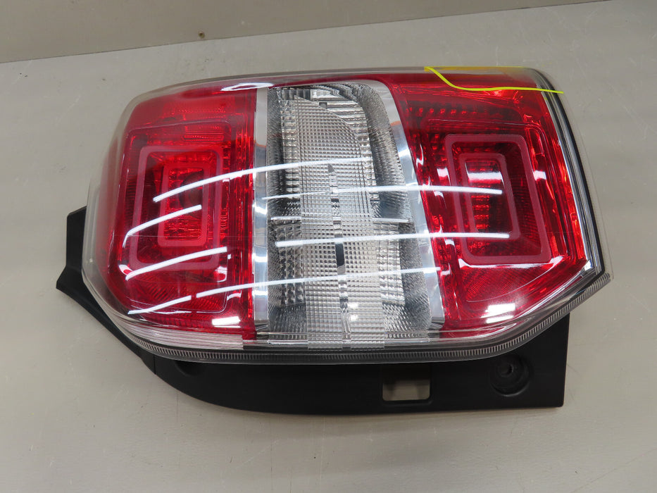 2014-2016 SUBARU FORESTER REAR RIGHT PASSENGER TAIL LIGHT HALOGEN OEM 84201SG041