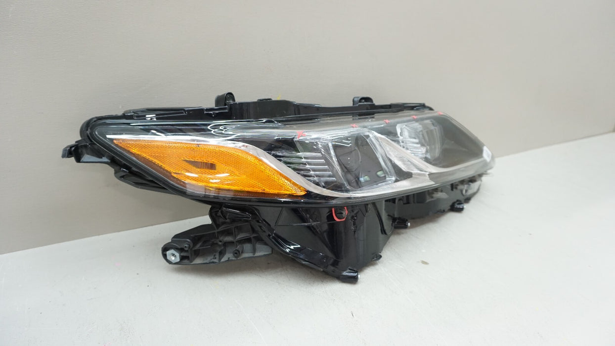 2018-2021 TOYOTA CAMRY FRONT RH RIGHT PASSENGER SIDE HALOGEN HEADLIGHT OEM