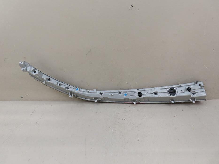 2022-2024 HYUNDAI IONIQ 5 FRONT LEFT RUNNING LED LIGHT OEM 92108-GI