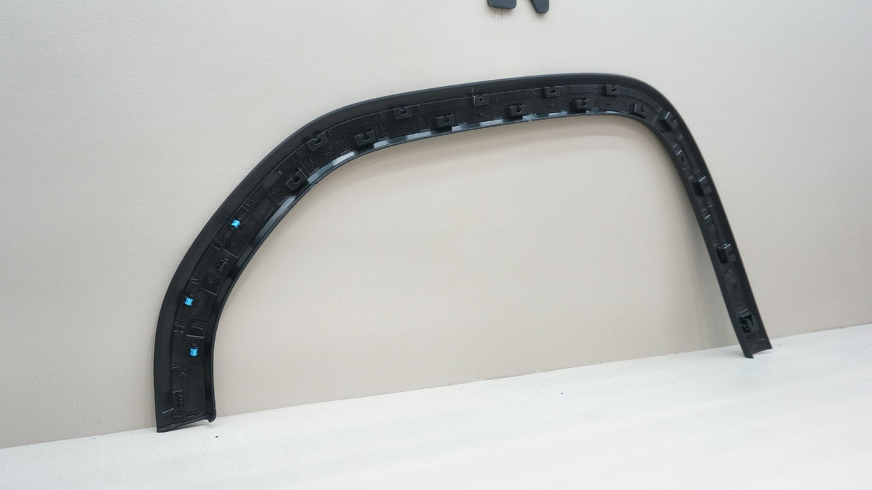 2019-2025 GMC SIERRA 1500 FRONT RIGHT FENDER FLARE WHEEL ARCH OEM 962772104