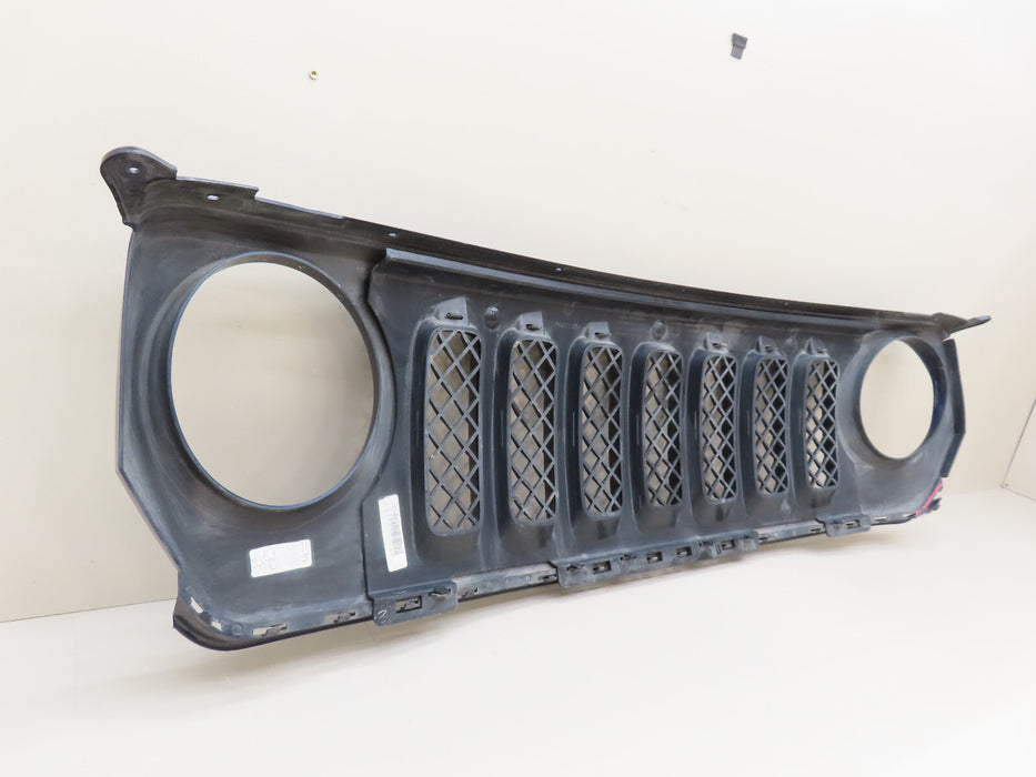 2011-2017 JEEP PATRIOT FRONT RADIATOR GRILL GRILLE OEM