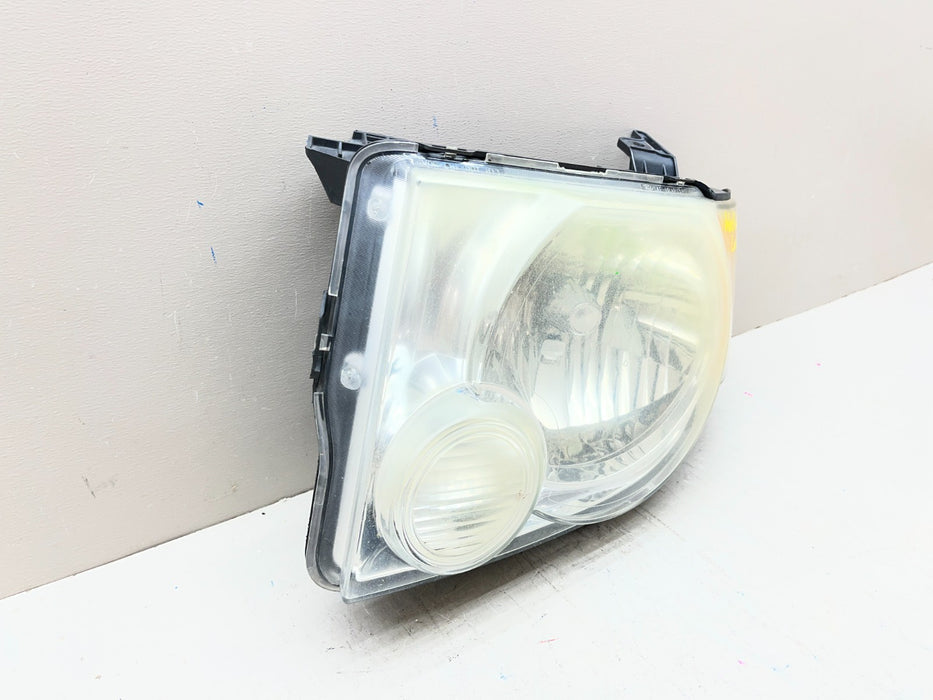 2008-2012 FORD ESCAPE LH DRIVER HALOGEN HEADLIGHT 9L84-13006-A OEM