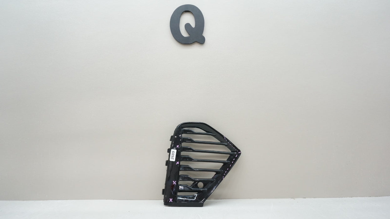 2022-2025 VOLVO XC60 FRONT RIGHT PASSENGER SIDE GRILLE TRIM OEM 32234964