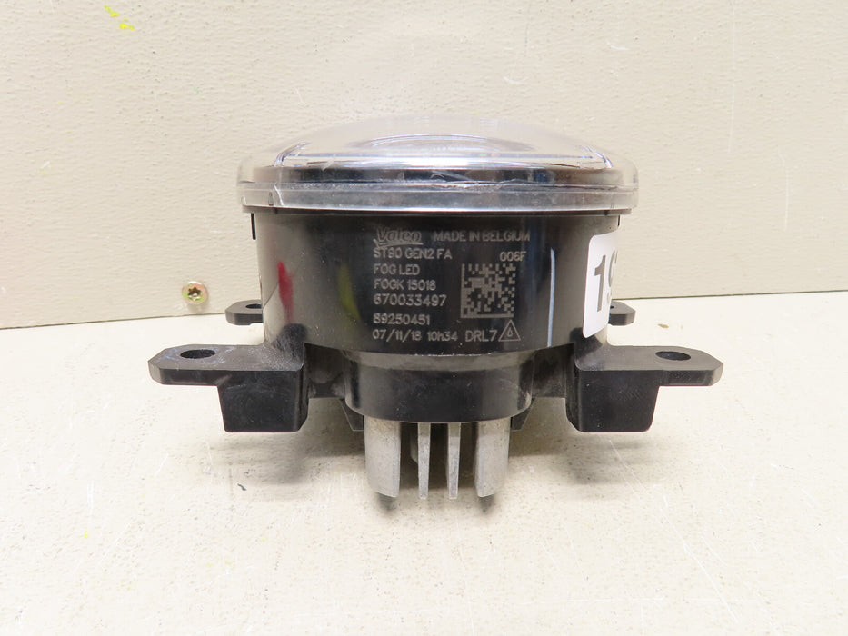 2016-2020 MASERATI LEVANTE FRONT LH OR RH LED FOG LIGHT LAMP OEM