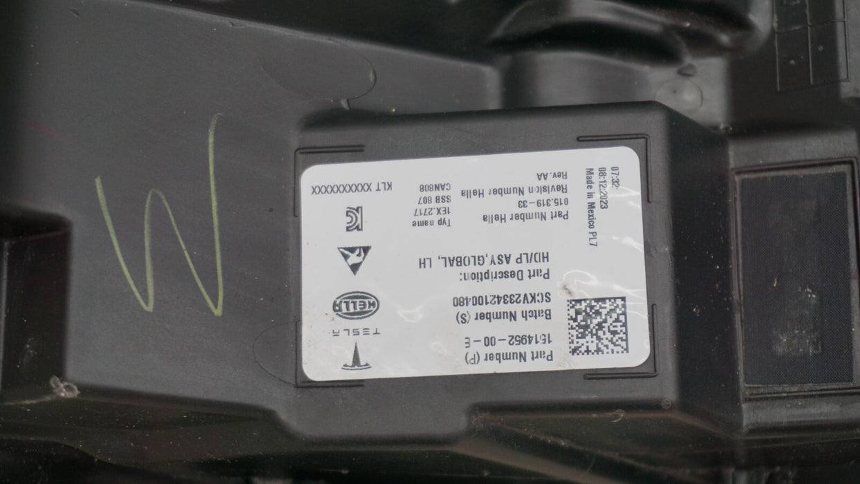 2021-2023 TESLA MODEL 3 / MODEL Y FRONT LEFT DRIVER SIDE LED HEADLIGHT OEM
