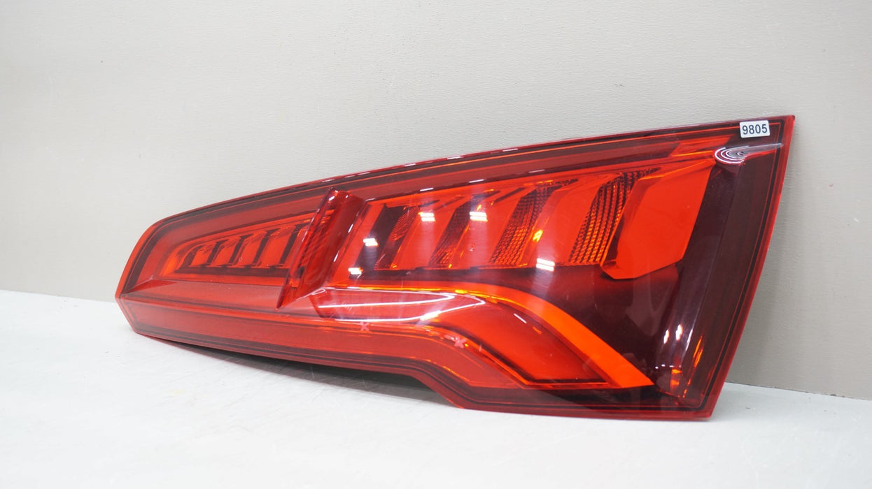 2018-2020 AUDI Q5 SQ5 REAR RIGHT PASSENGER SIDE LED TAIL LIGHT OEM