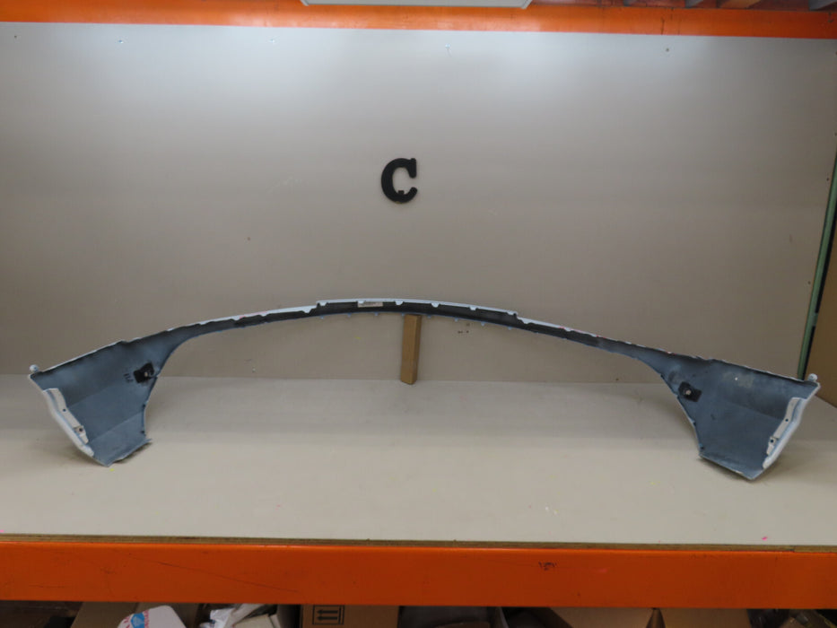 2017 2018 2019 AUDI Q7 REAR MIDDLE BUMPER COVER OEM 4M0807527