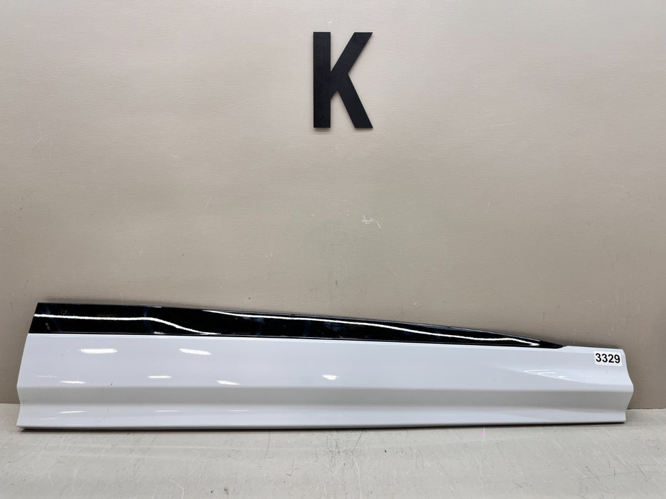 2025-2027 AUDI Q5 RH FRONT DOOR TRIM COVER 8MA.853.960 OEM
