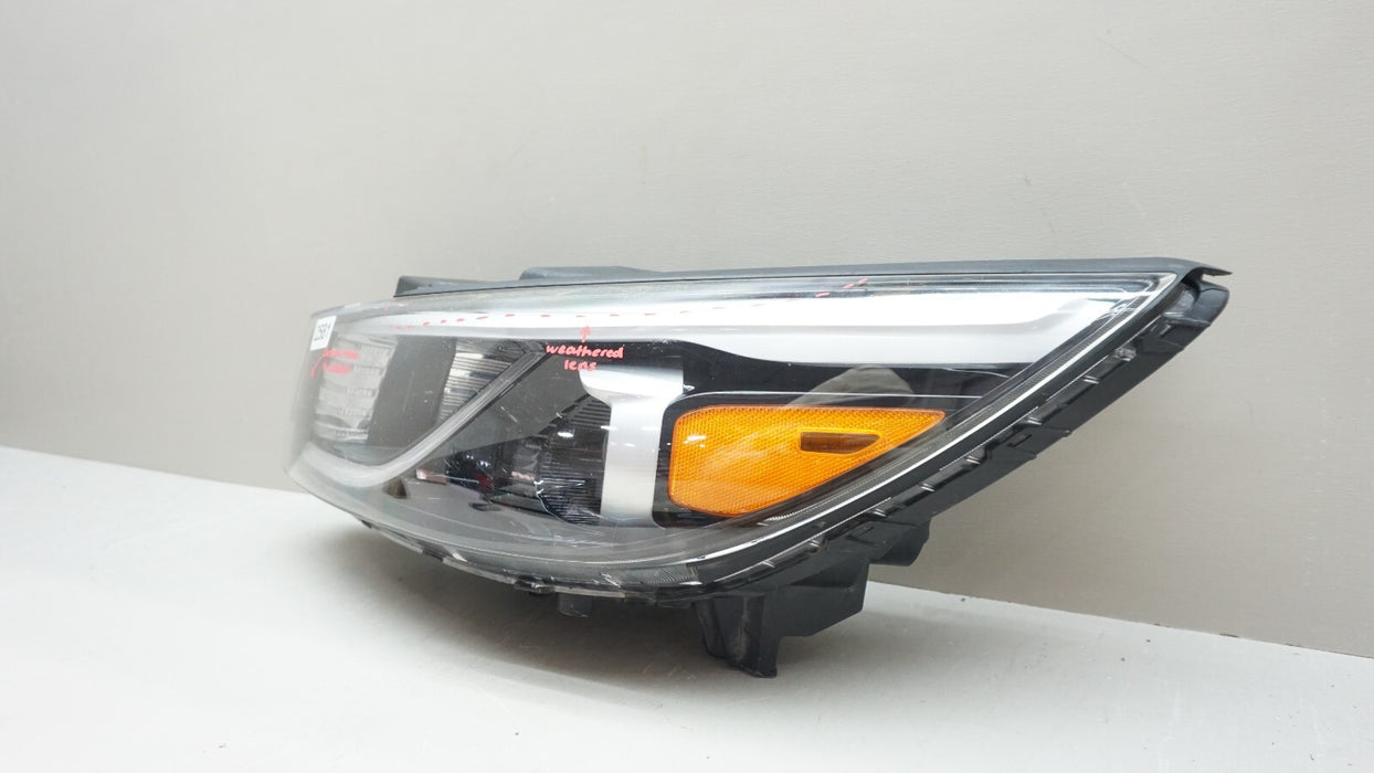 2015-2018 KIA SEDONA FRONT LEFT DRIVER SIDE HALOGEN W / LED HEADLIGHT OEM