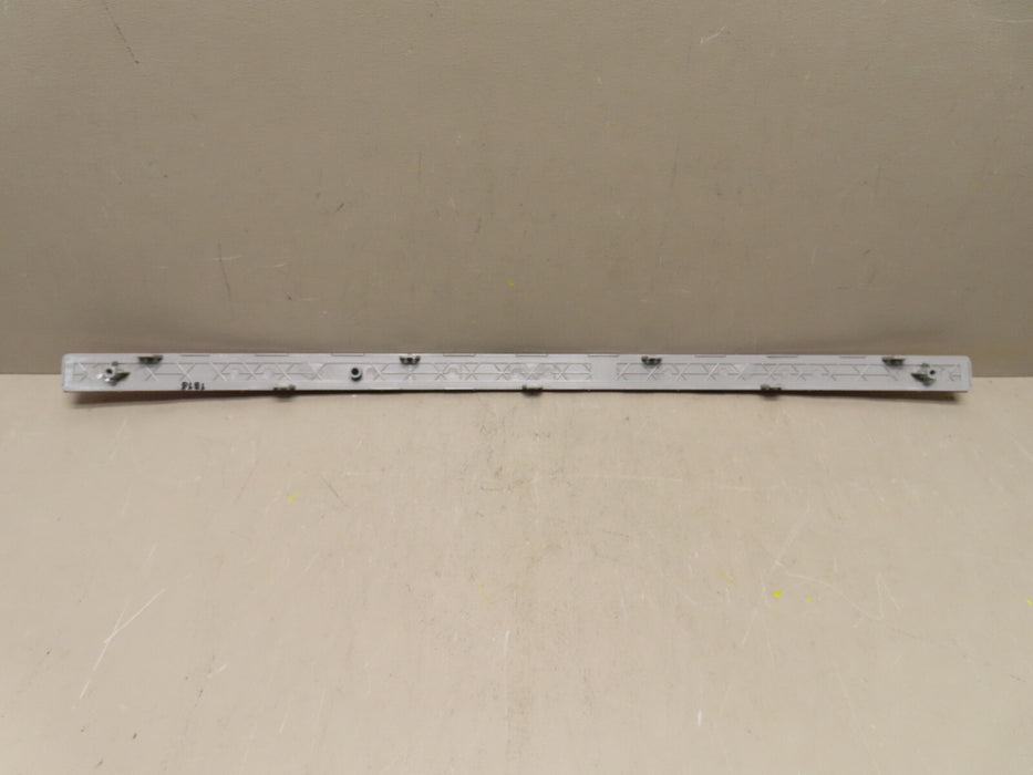 2021 2022 HYUNDAI SANTA FE REAR REFLECTOR CENTER OEM 92409-S1500...