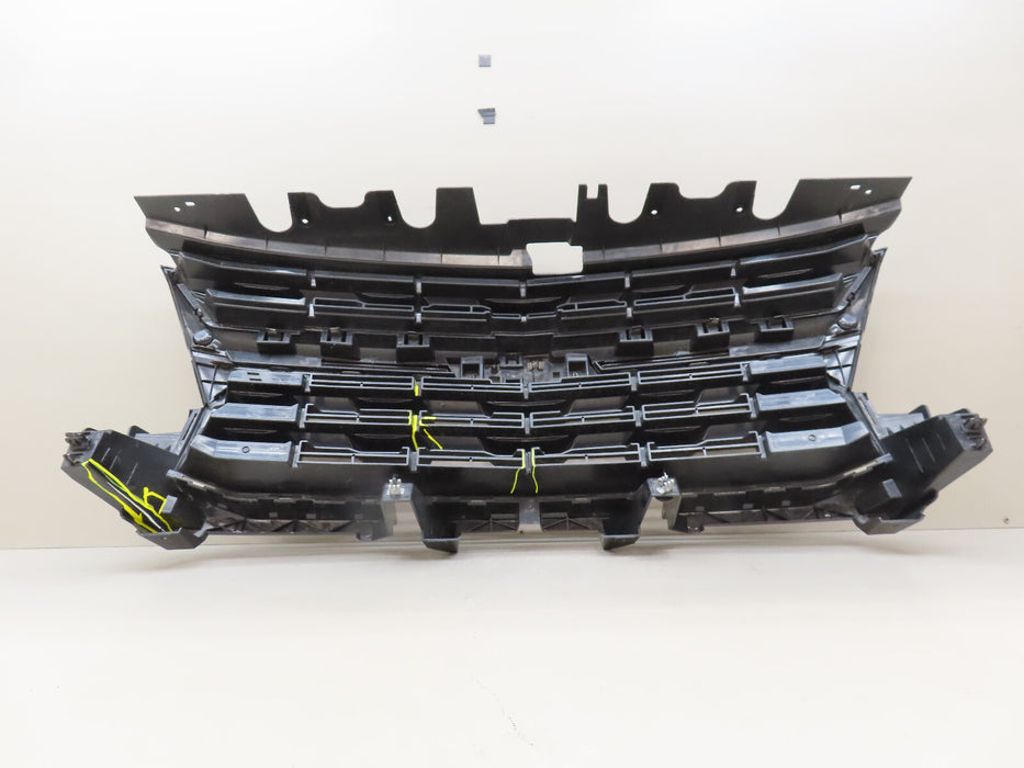 2021-2022 CHEVROLET COLORADO FRONT BUMPER RADIATOR GRILLE OEM