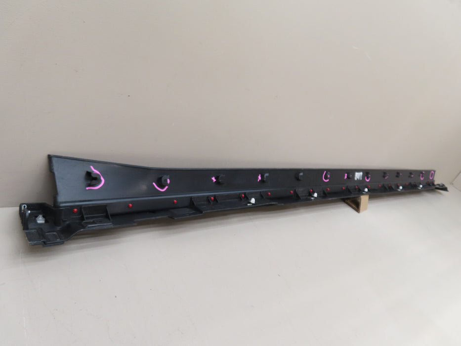 2020-2024 CADILLAC XT6 LEFT DRIVER SIDE ROCKER SKIRT PANEL OEM 84796618
