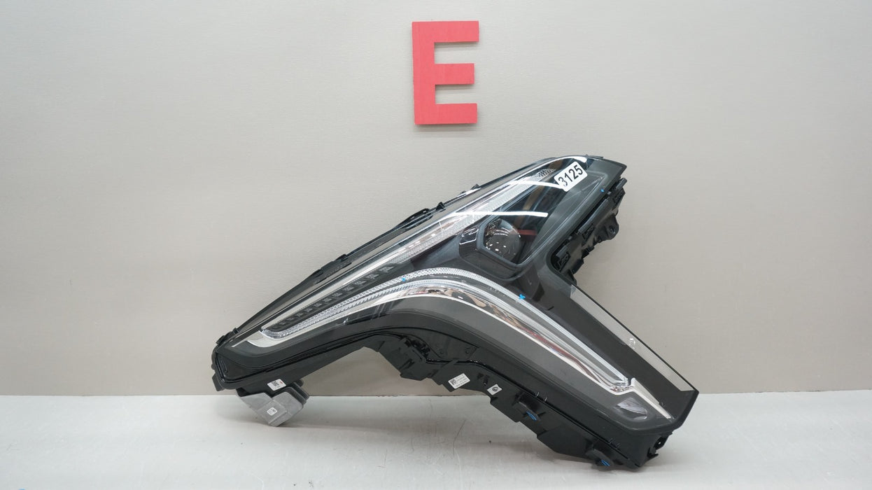 2019-2023 CADILLAC XT4 FRONT RIGHT PASSENGER SIDE LED HEADLIGHT OEM