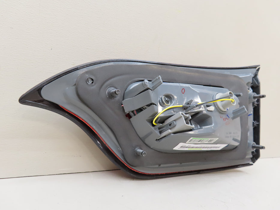 2014-2018 JEEP CHEROKEE REAR LEFT DRIVER INNER TAIL LIGHT OEM