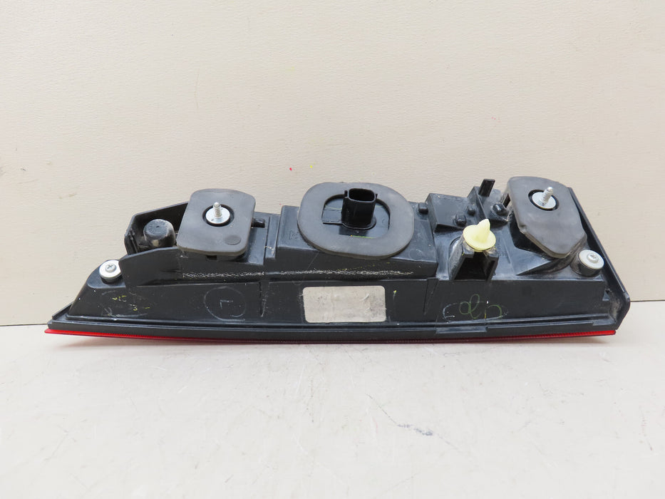 2016-2018 HONDA PILOT REAR LEFT DRIVER SIDE INNER TAIL LIGHT OEM